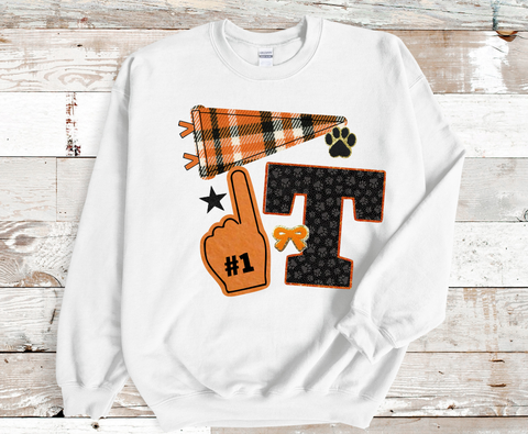 Mixed Media Patch Work Crew Sweatshirt {WHITE}